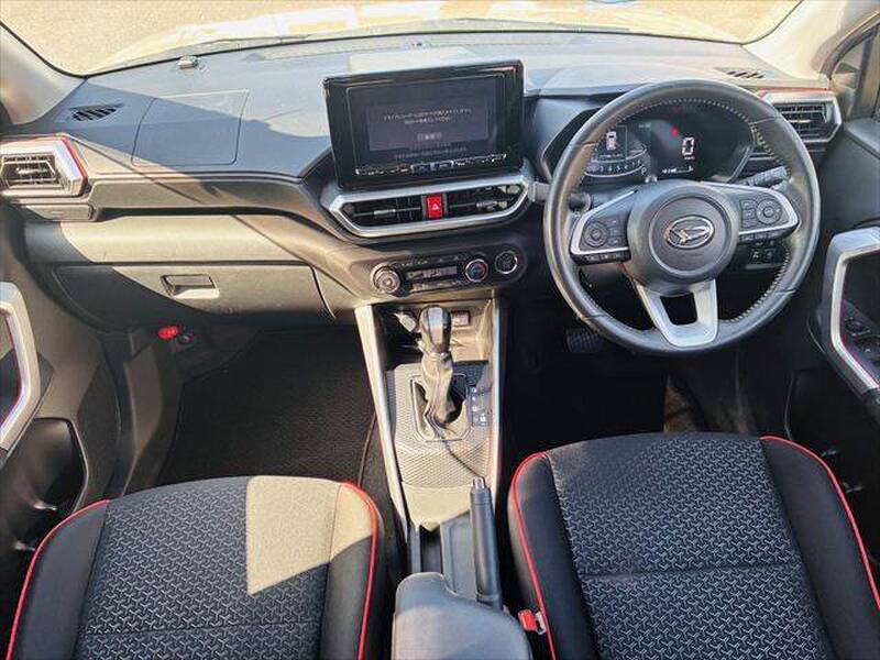 DAIHATSU ROCKY