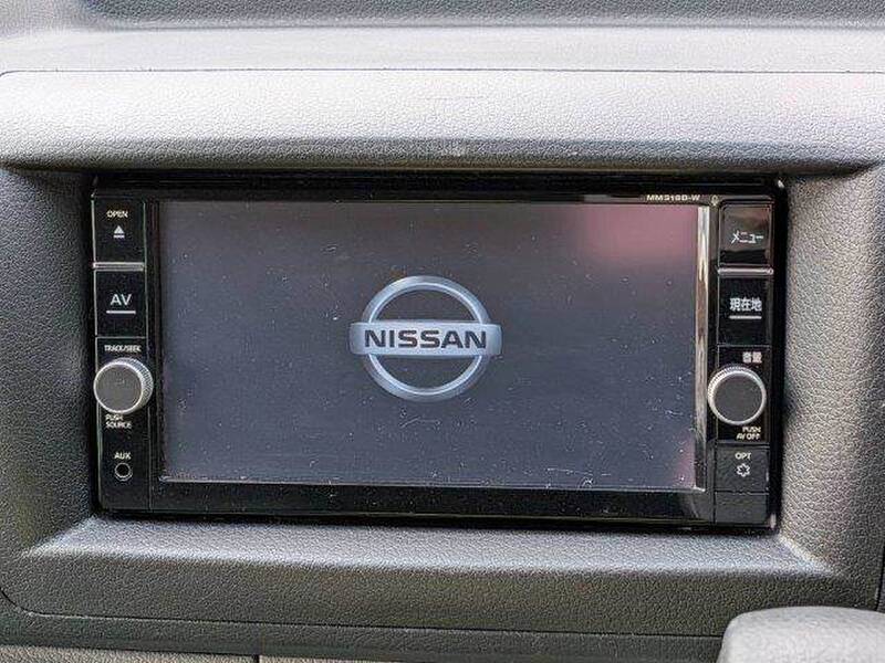NISSAN NV350 CARAVAN WAGON