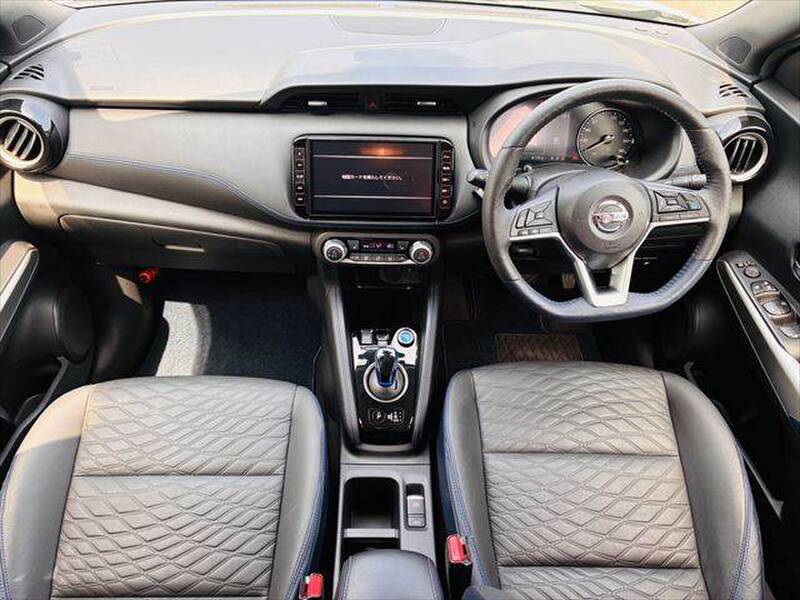 NISSAN KICKS