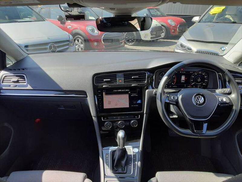 VOLKSWAGEN GOLF VARIANT