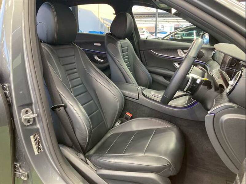 MERCEDES BENZ E-CLASS Sedan