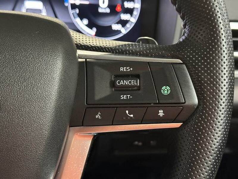 MITSUBISHI OUTLANDER PHV
