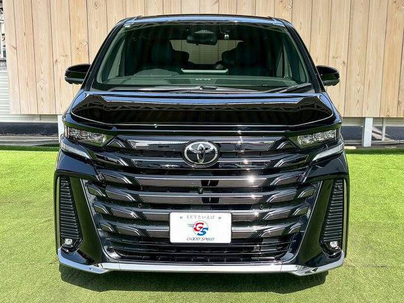 TOYOTA VELLFIRE HYBRID