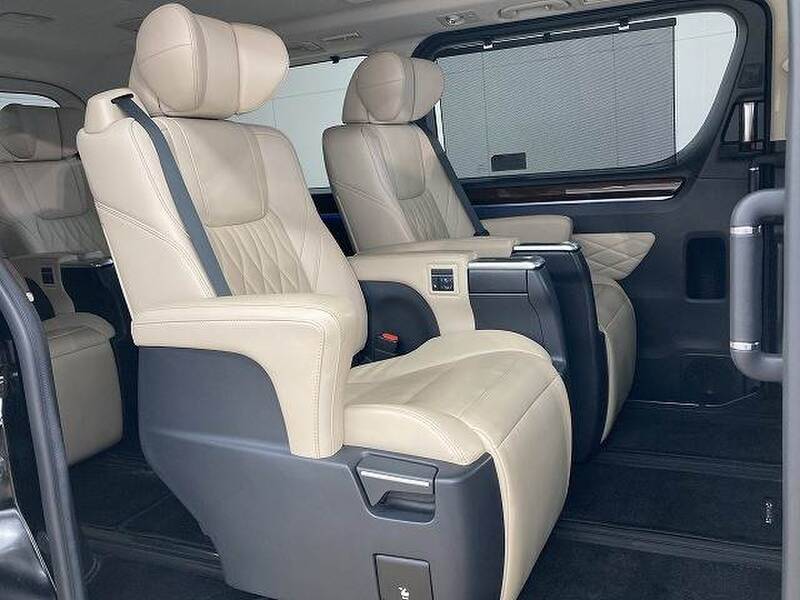 TOYOTA GRANACE