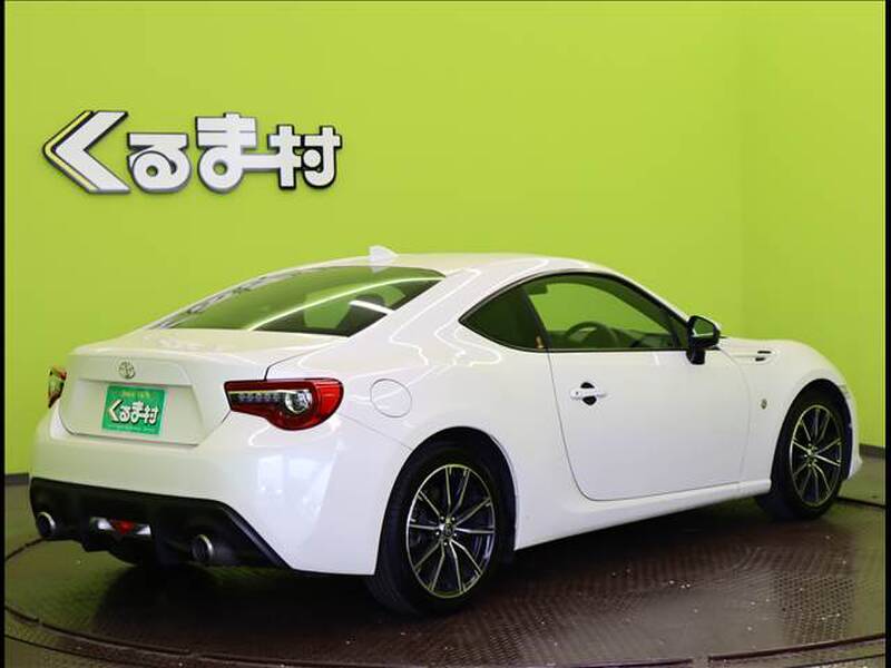 TOYOTA 86