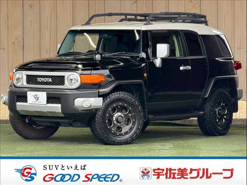 TOYOTA FJ CRUISER