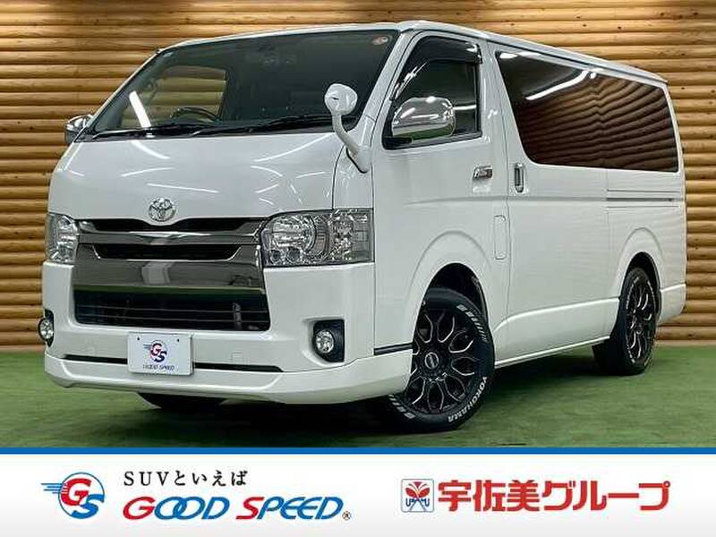 TOYOTA HIACE VAN