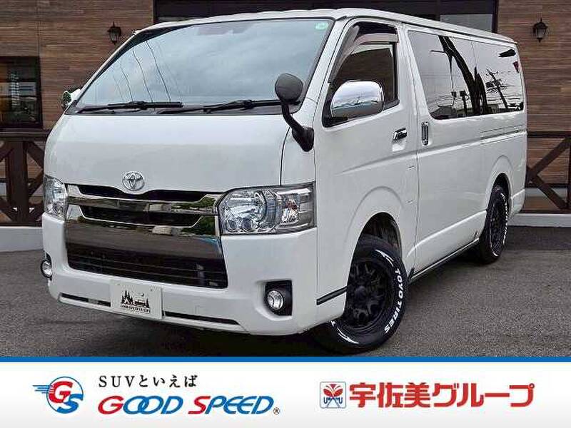 TOYOTA HIACE VAN