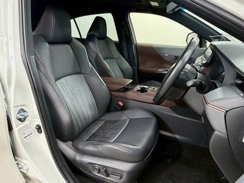 TOYOTA HARRIER HYBRID