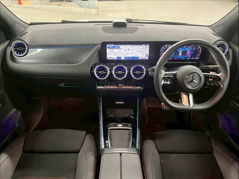 MERCEDES BENZ GLA-CLASS