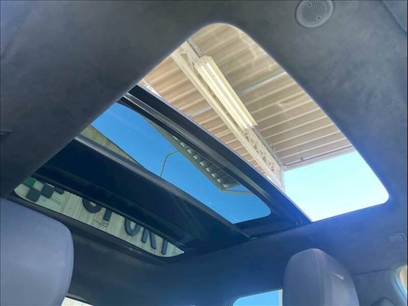 LAND ROVER 0