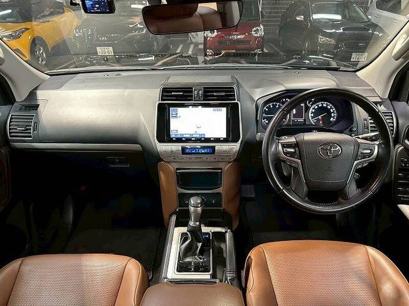 TOYOTA LAND CRUISER PRADO (LEXUS GX400)