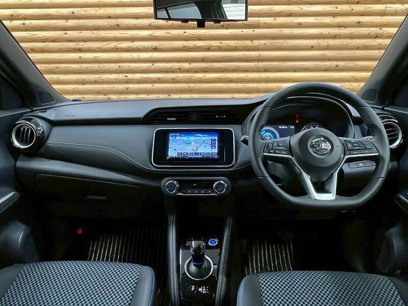 NISSAN KICKS