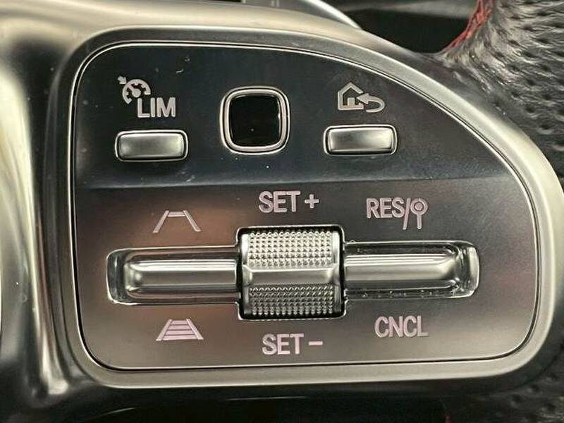 MERCEDES BENZ CLA-CLASS Shooting Brake