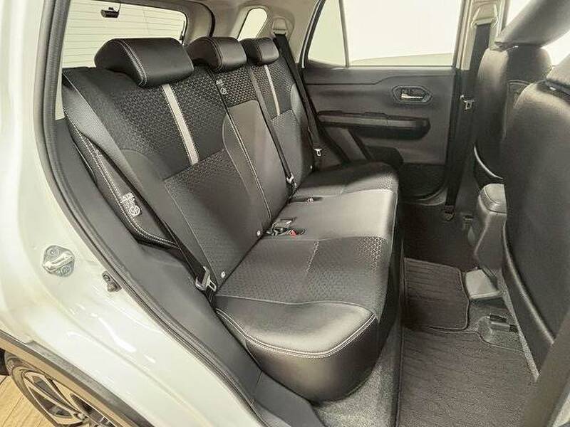DAIHATSU ROCKY