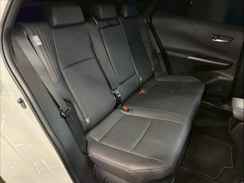 TOYOTA HARRIER HYBRID