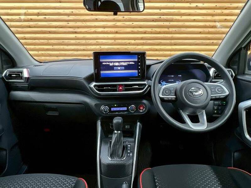 DAIHATSU ROCKY