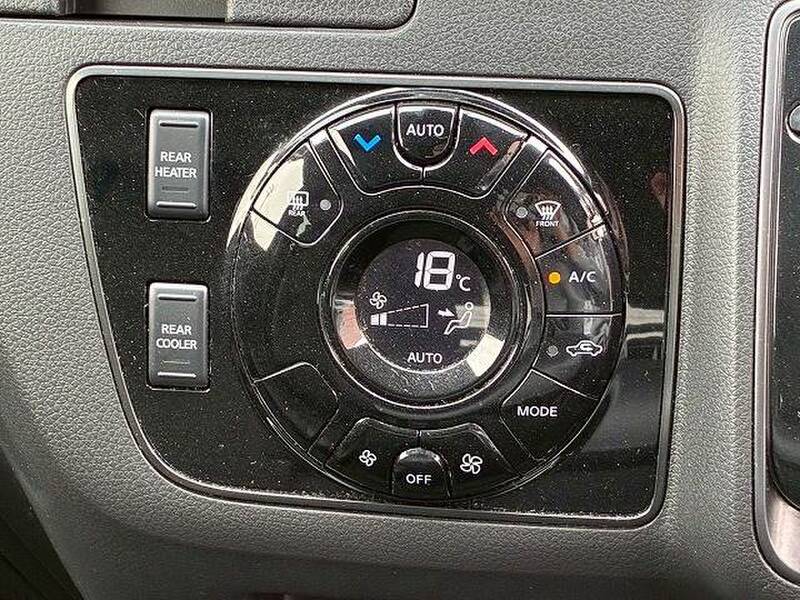 NISSAN CARAVAN (URVAN)