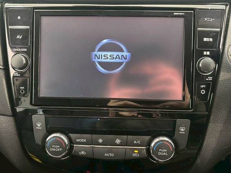 NISSAN X-TRAIL