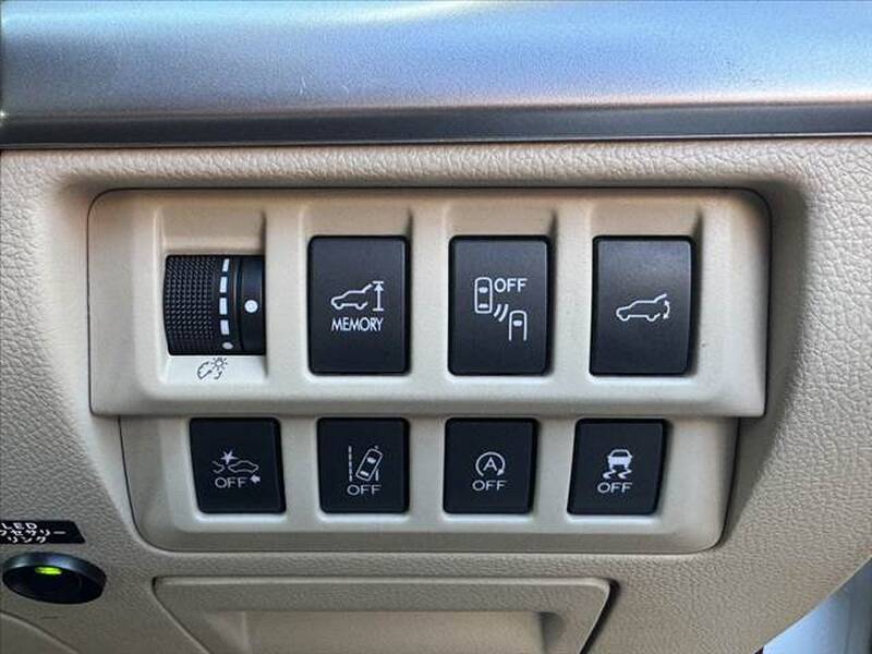SUBARU LEGACY OUTBACK