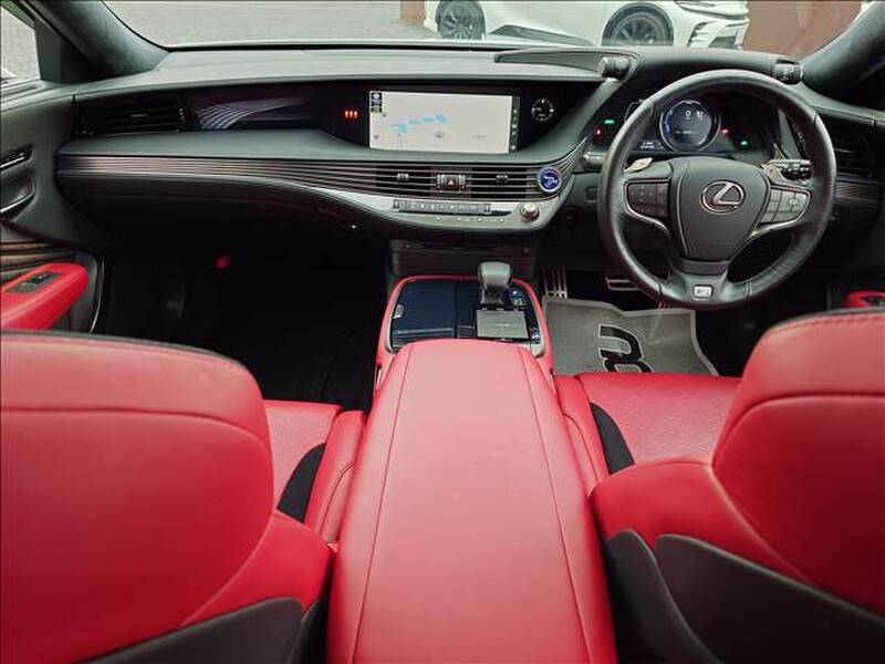 LEXUS LS