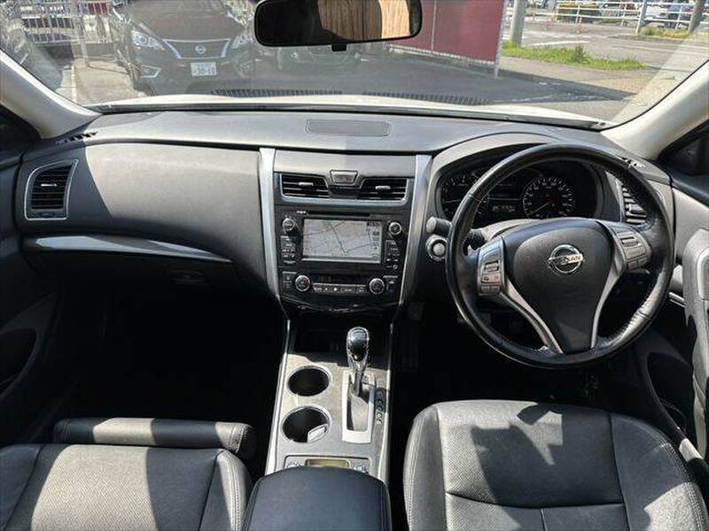 NISSAN TEANA
