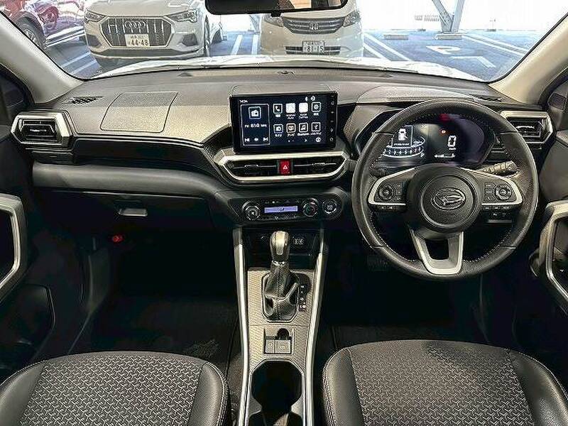 DAIHATSU ROCKY