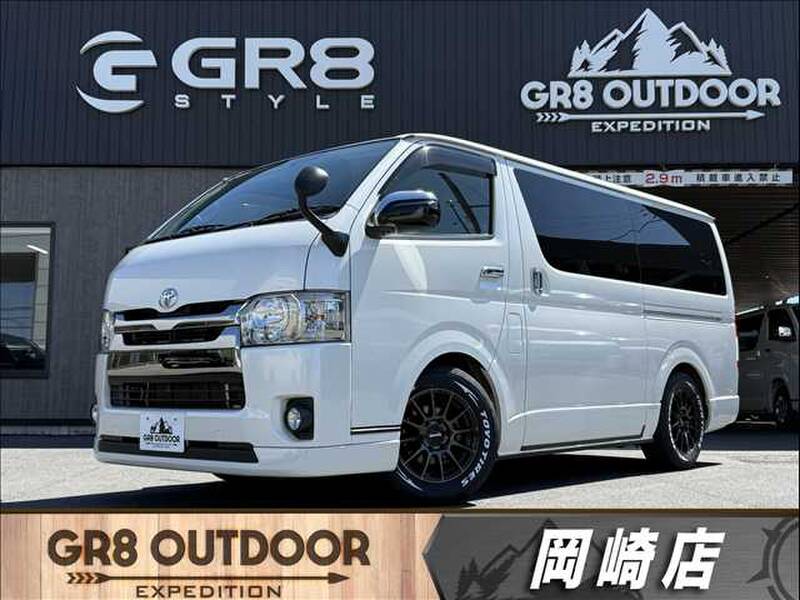TOYOTA REGIUS ACE