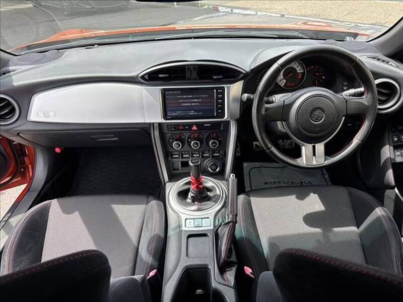 TOYOTA 86