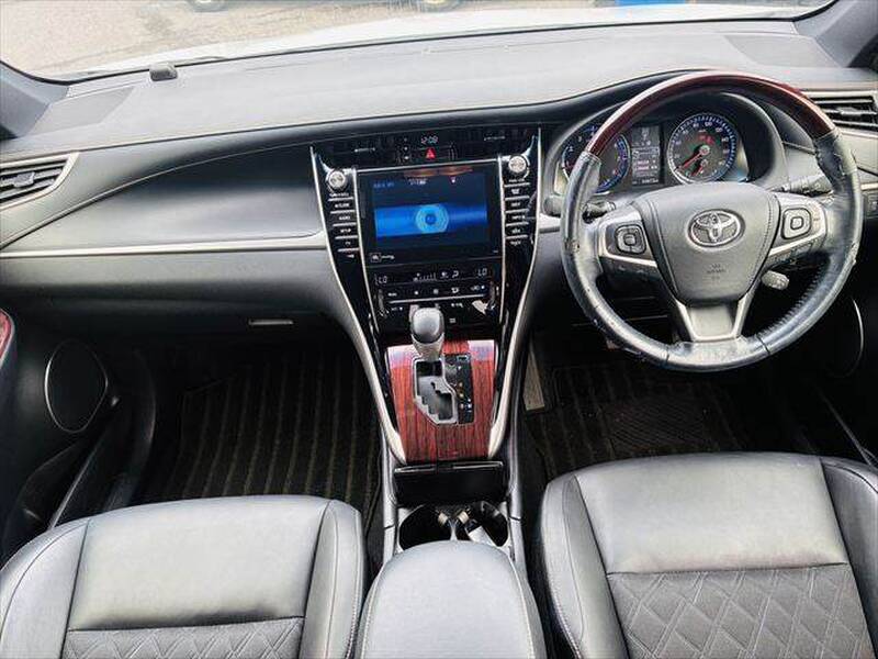 TOYOTA HARRIER (LEXUS RX300)