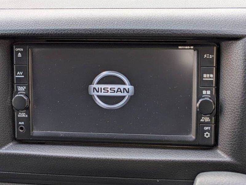 NISSAN NV350 CARAVAN WAGON