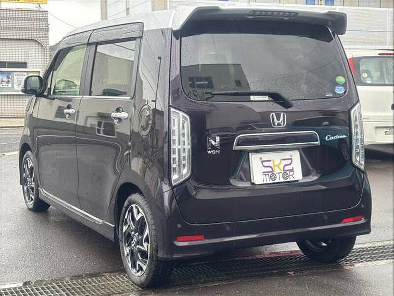 HONDA N-WGN