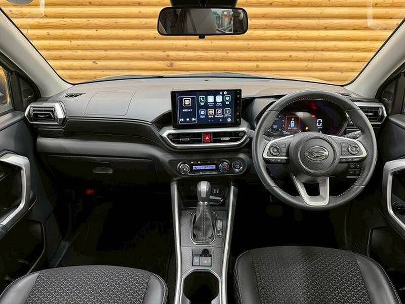 DAIHATSU ROCKY