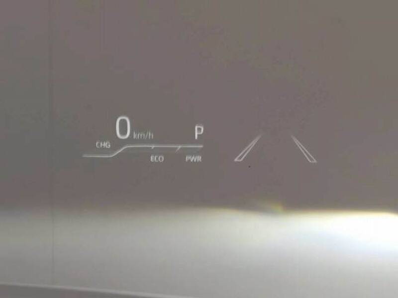 TOYOTA HARRIER HYBRID