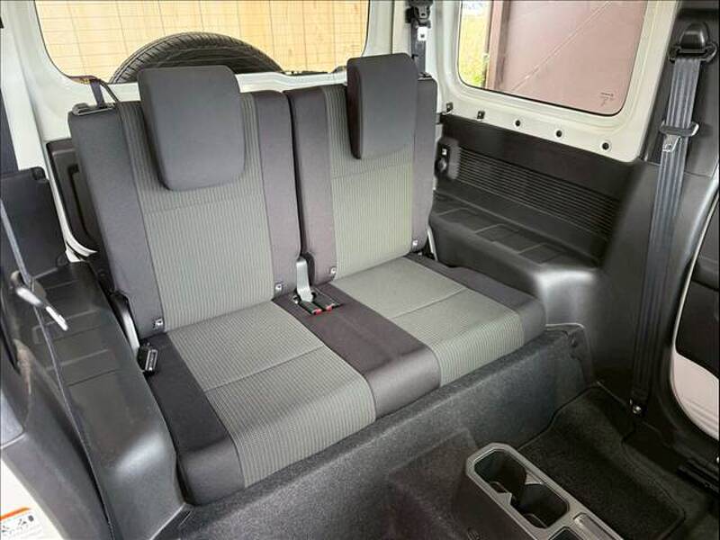 SUZUKI JIMNY SIERRA