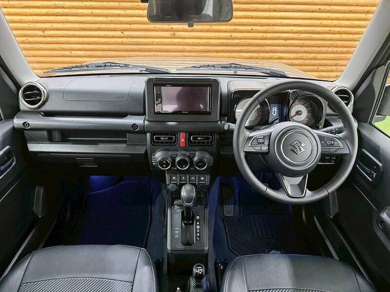 SUZUKI JIMNY SIERRA