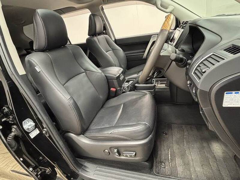 TOYOTA LAND CRUISER PRADO (LEXUS GX400)