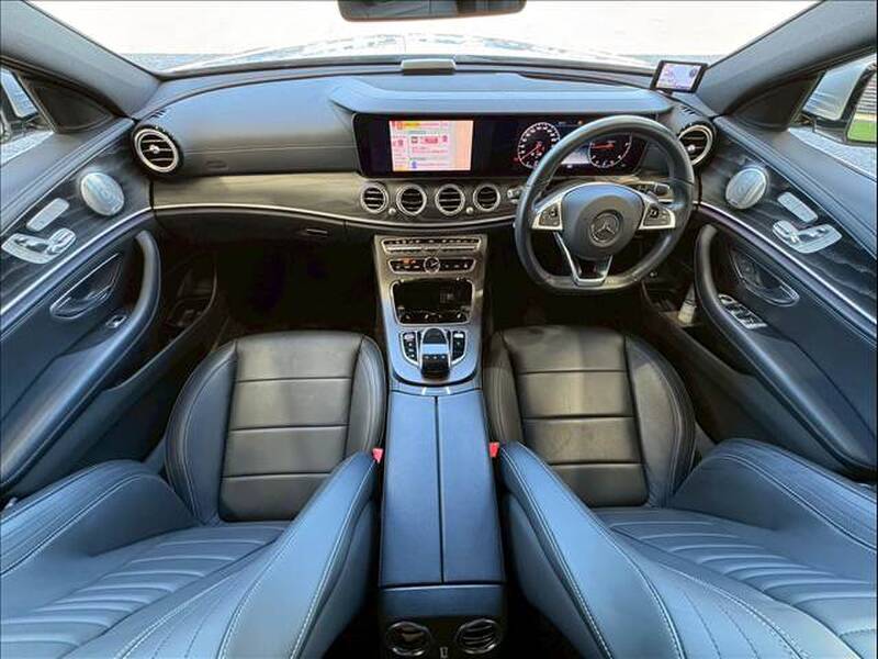 MERCEDES BENZ E-CLASS Sedan