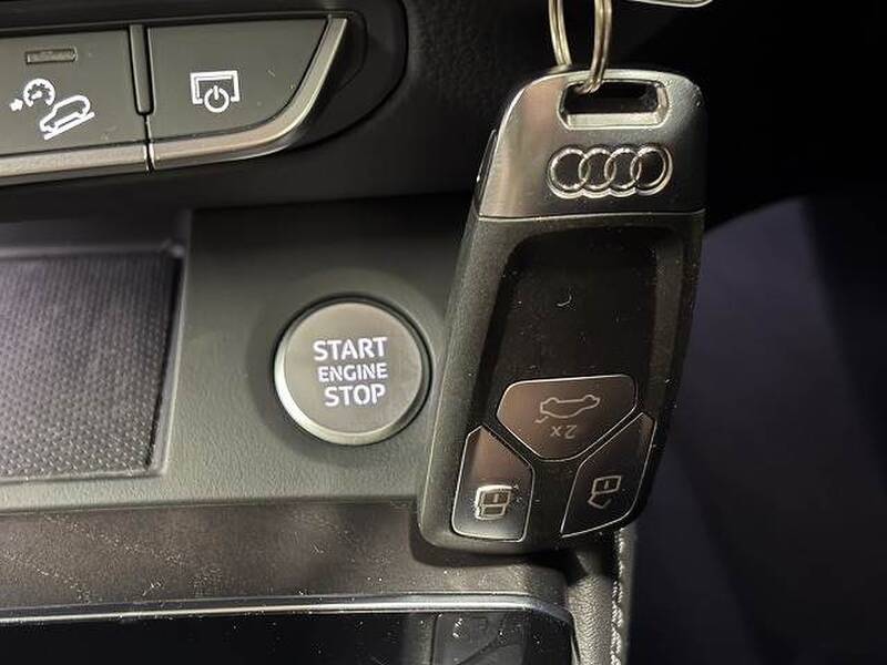 AUDI 0