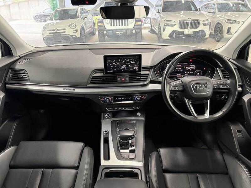 AUDI 0