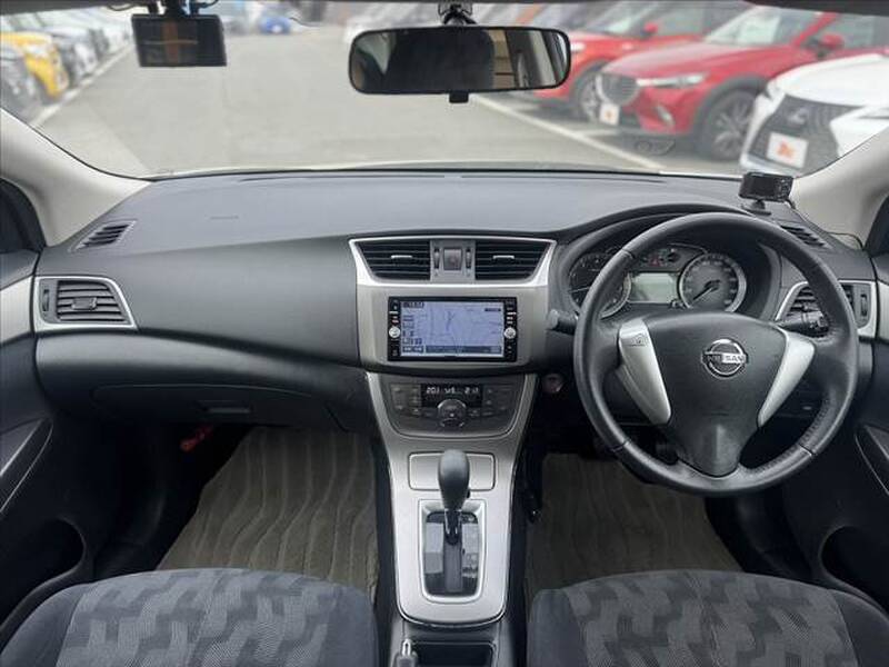 NISSAN SYLPHY