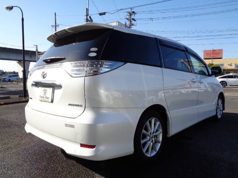 TOYOTA ESTIMA (PREVIA)
