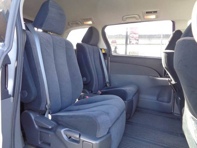 TOYOTA ESTIMA (PREVIA)