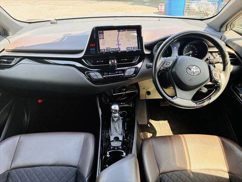 TOYOTA C-HR