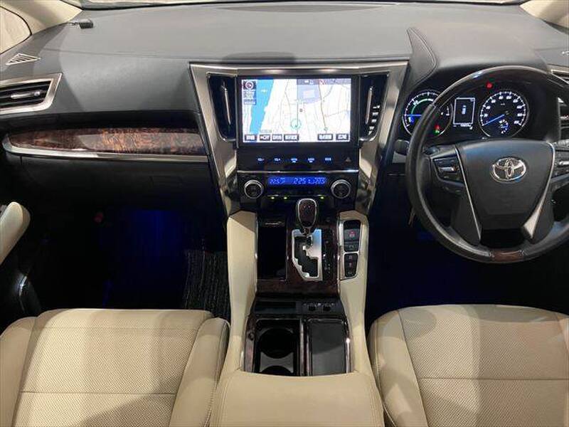 TOYOTA ALPHARD HYBRID