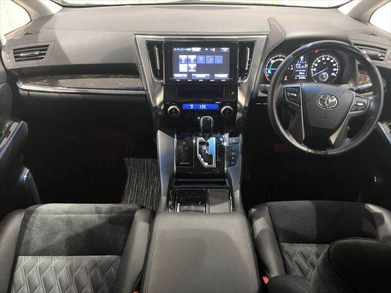 TOYOTA ALPHARD HYBRID
