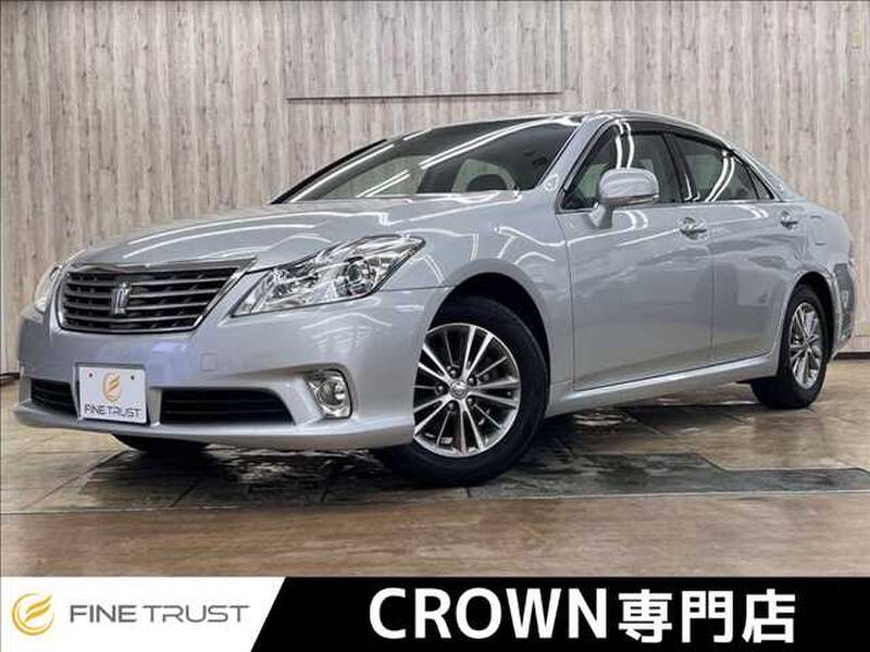 TOYOTA CROWN ROYAL