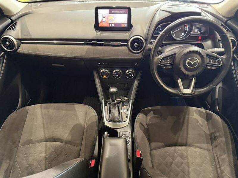 MAZDA DEMIO (MAZDA2)