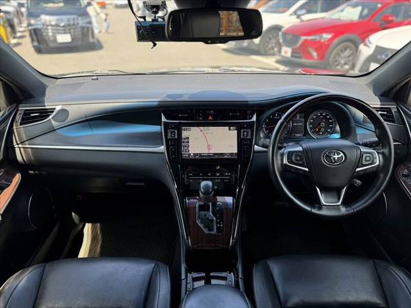TOYOTA HARRIER (LEXUS RX300)