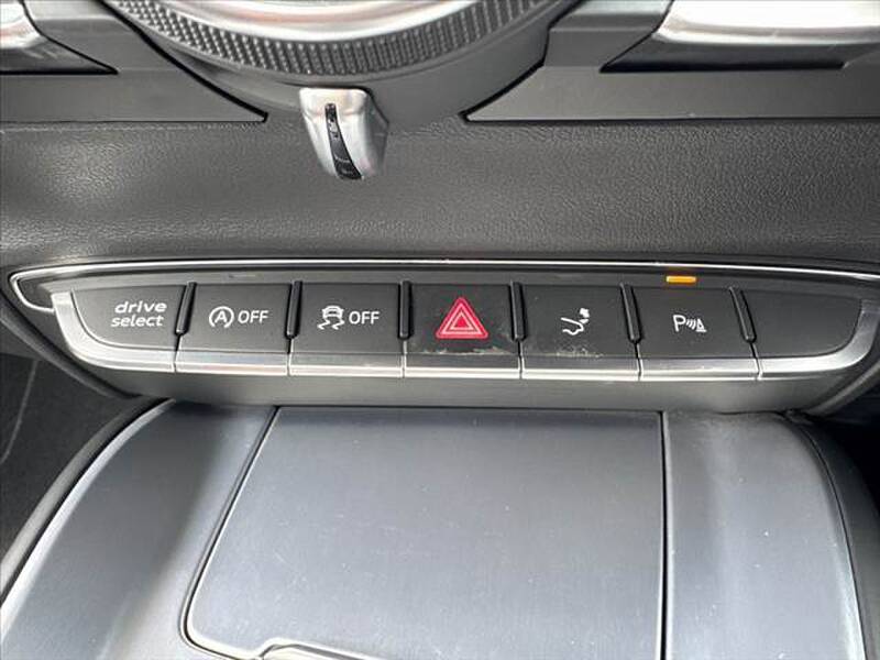 AUDI TT COUPE